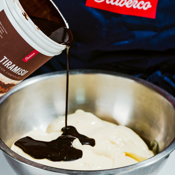 Flavor Compound Tiramisu 2Pouring
