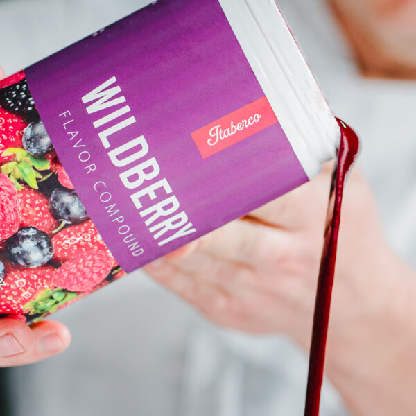 Flavor Compound Wildberry Pouring