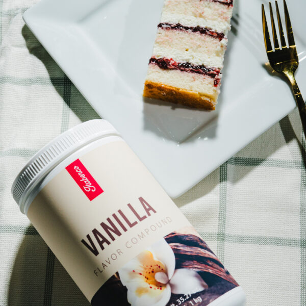 Vanilla Flavor Compound Cake